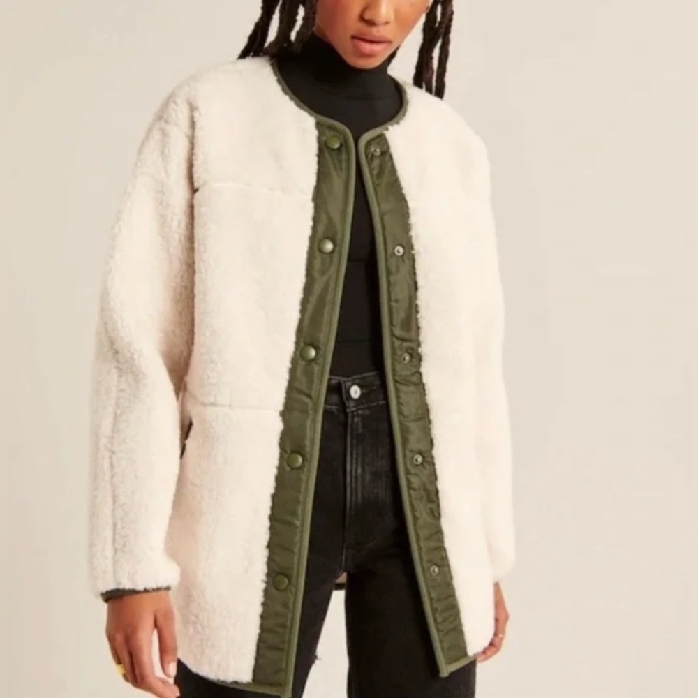 Abercrombie & Fitch Sherpa Liner Jacket, Size M